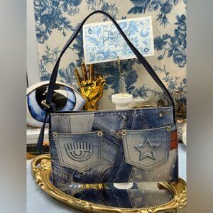🆕 CHIARA FERRAGNI 🧿 NWOT All Over Denim Print Thin Shoulder Bag